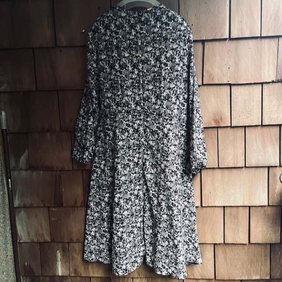 Daniella Faye Black & White Heart Print Flowy Modest Long Sleeve Swing Dress  L - Picture 11 of 13